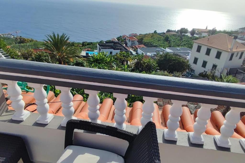 Sunny Rooftop & Perfect View Apartment Arco da Calheta  Bagian luar foto