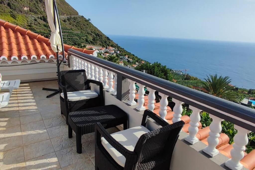 Sunny Rooftop & Perfect View Apartment Arco da Calheta  Bagian luar foto